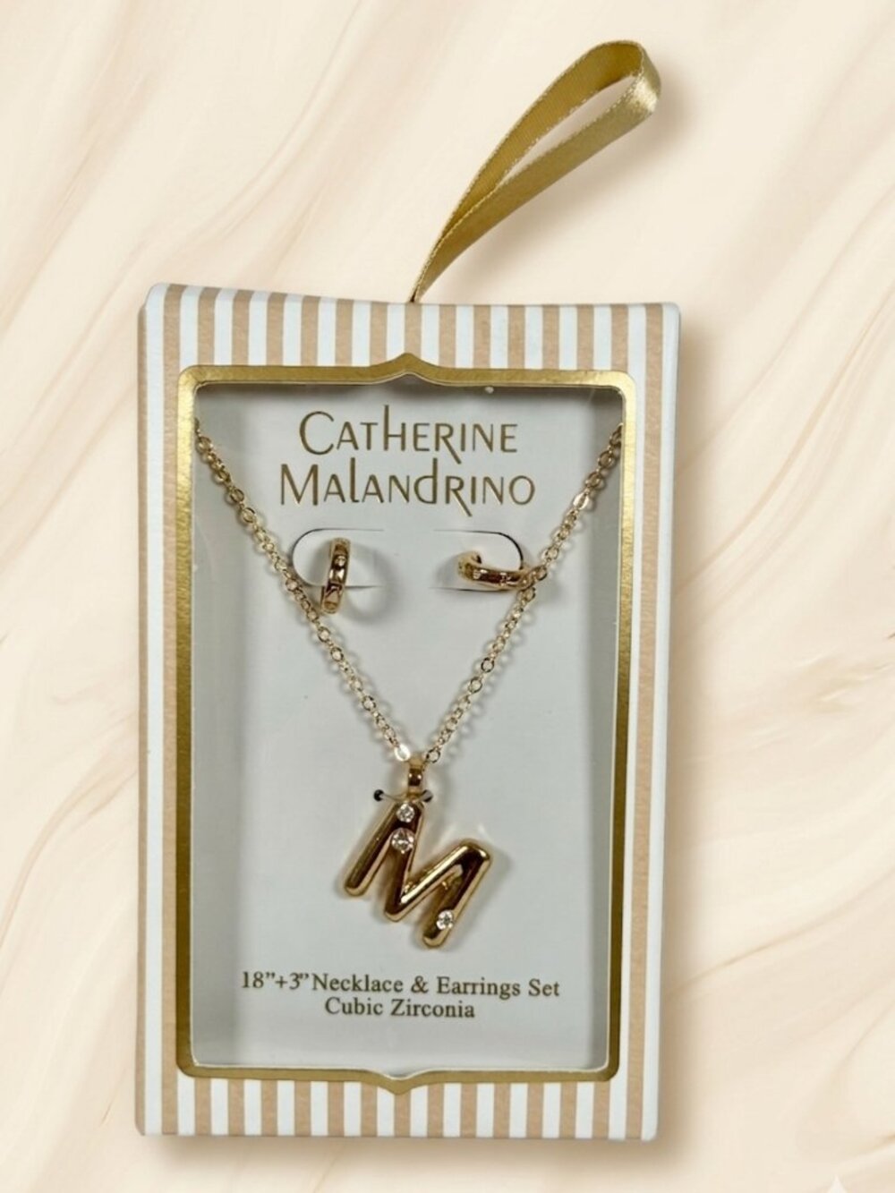 Catherine Malandrino Gold necklace with earring set